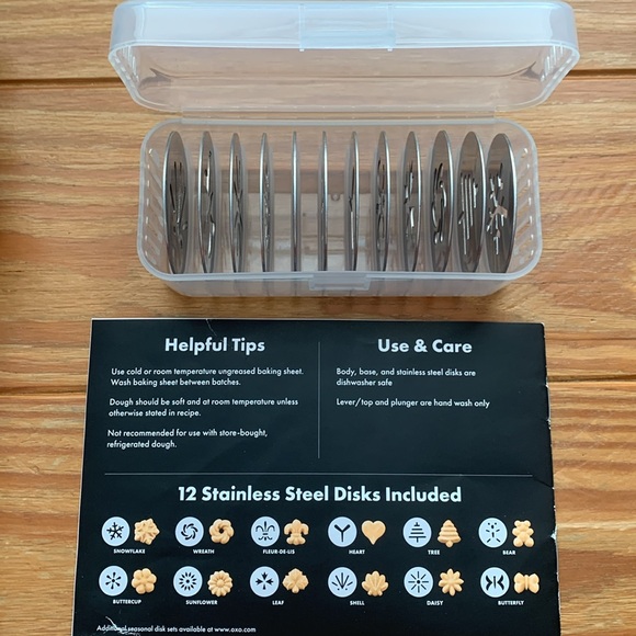 OXO Good Grips 12-Piece Cookie Press Set - Picture 11 of 11